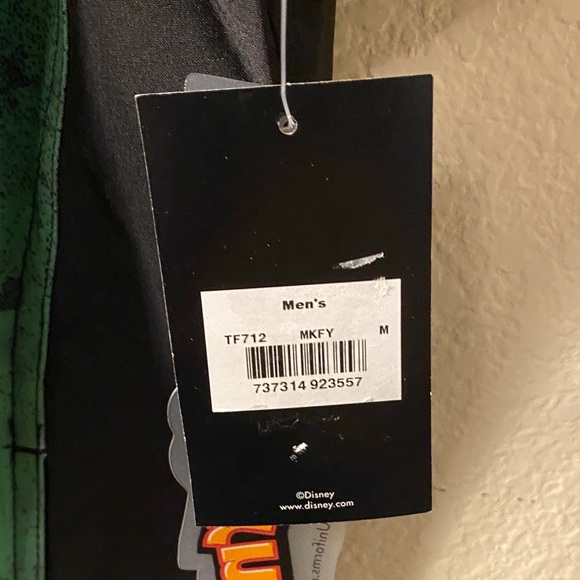 Disney Black Branded Scrub Uniform Top Apparel Tag - Picture 3 of 8